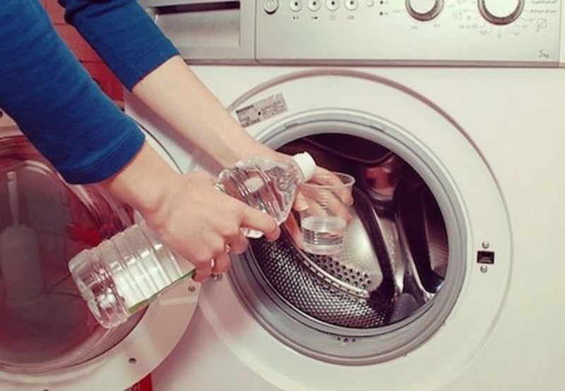 Cách vệ sinh máy giặt bằng giấm đơn giản, dễ làm 