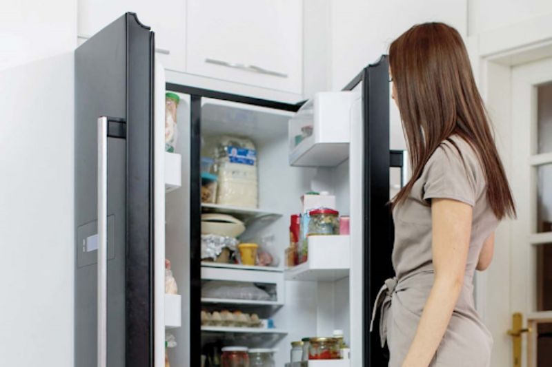 Không mở cửa tủ lạnh thường xuyên, lâu nếu không cần thiết