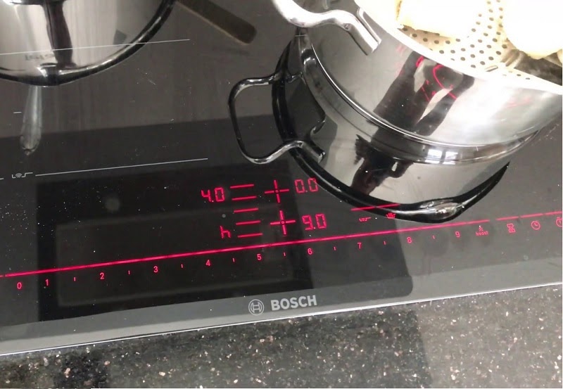 Bo mạch, linh kiện bếp từ Bosch PXE675DC1E